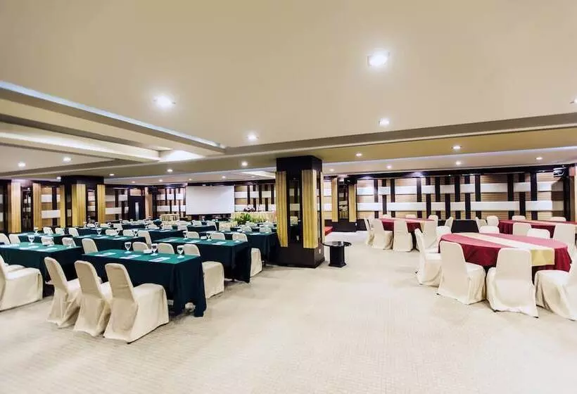 Fotos del hotel Orchardz Jayakarta:  23