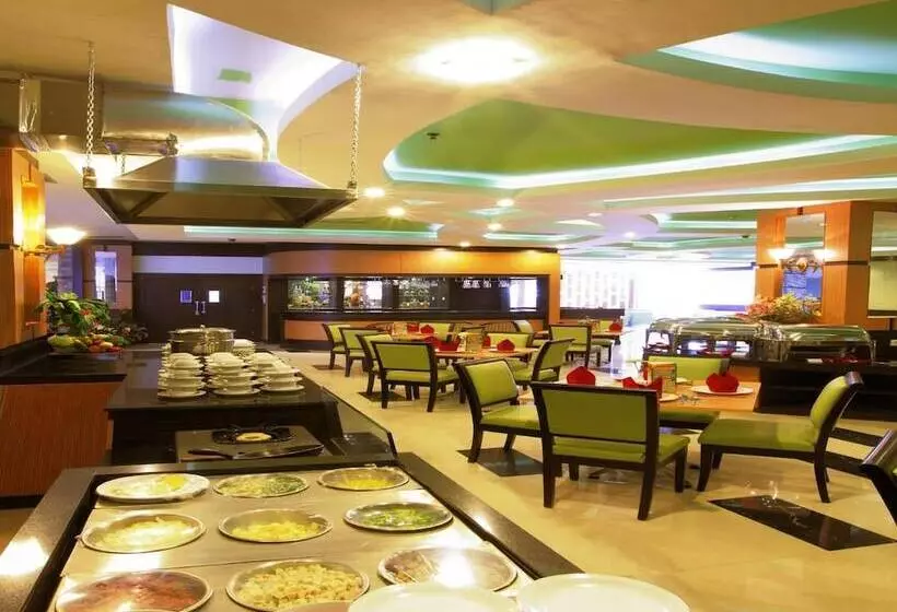 Fotos del hotel Orchardz Jayakarta:  14