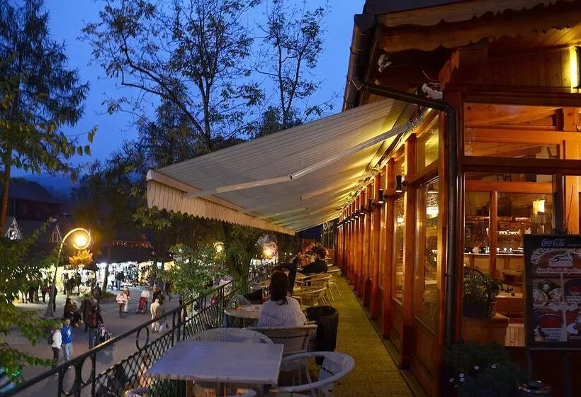 Fotos del hotel Saba?a:  4