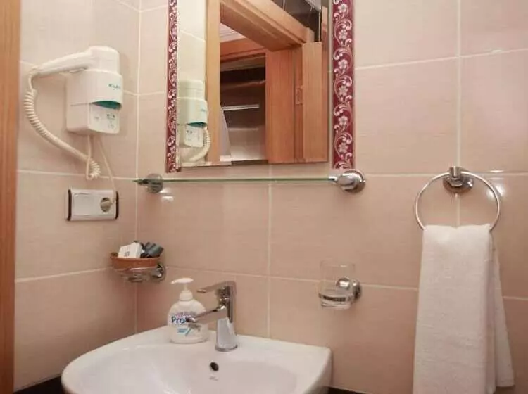 Fotos del hotel Arife Sultan:  11