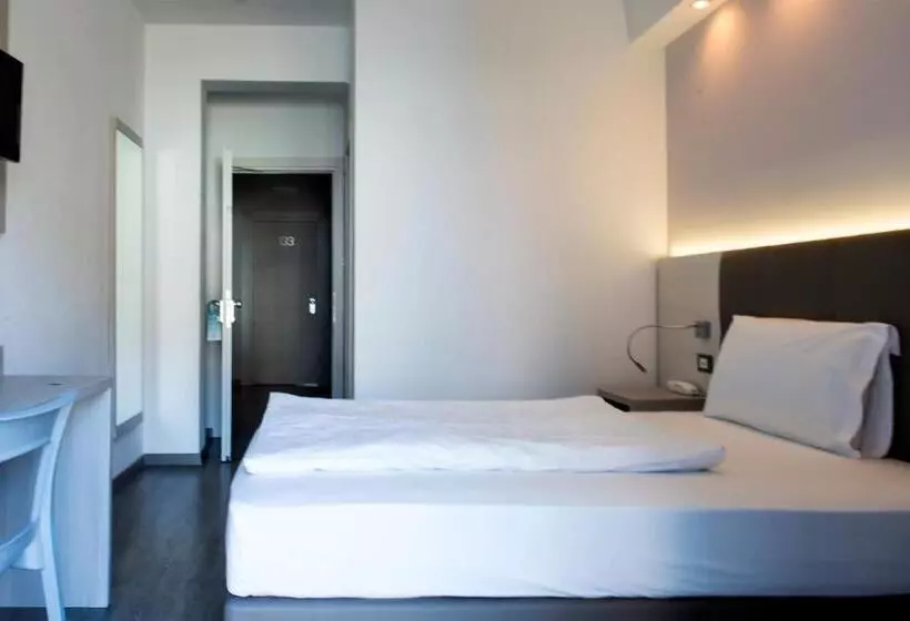 Fotos del hotel Ariston:  17