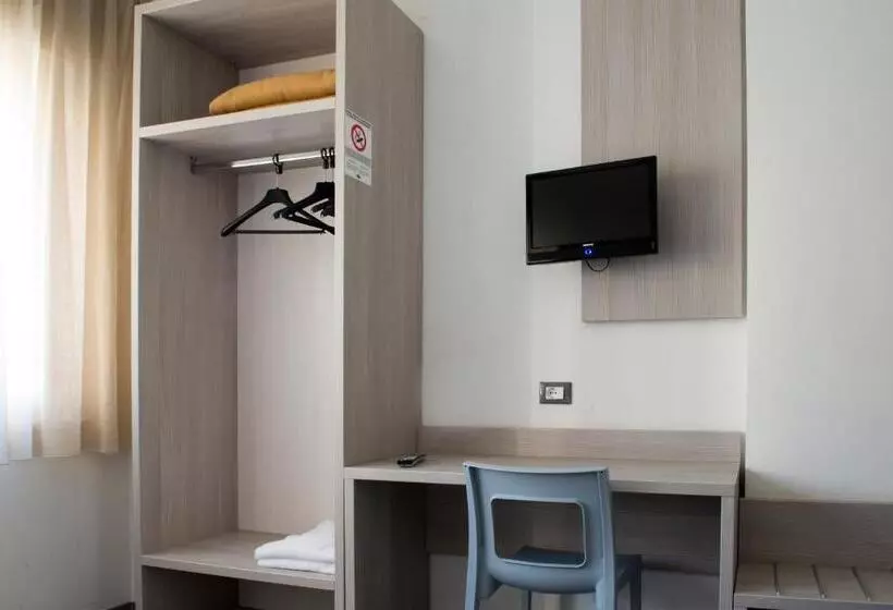 Fotos del hotel Ariston:  21