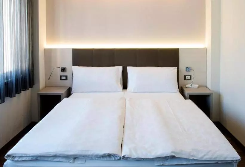 Fotos del hotel Ariston:  13