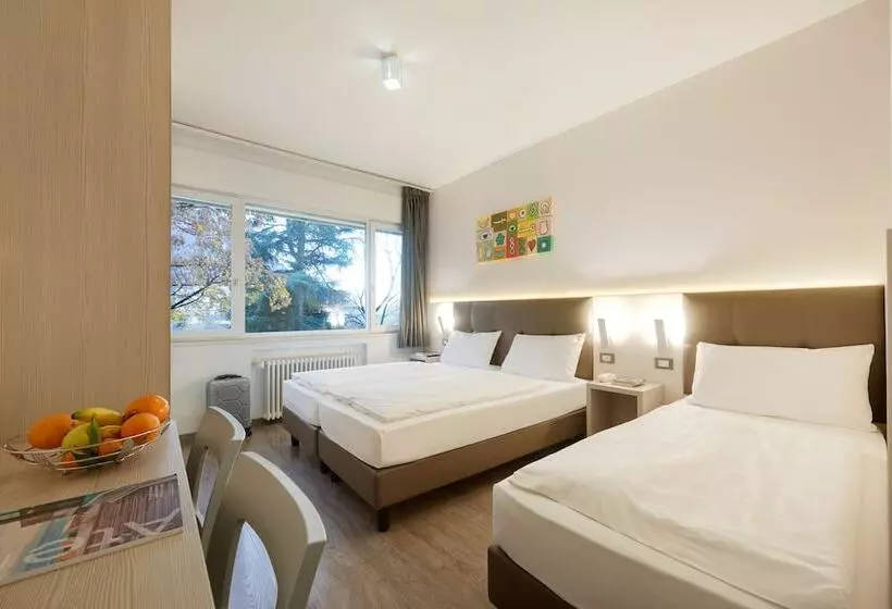 Fotos del hotel Ariston:  6