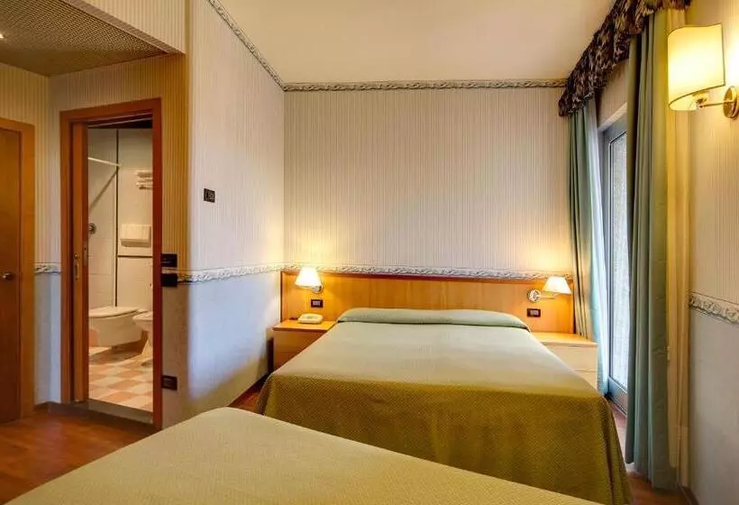 Fotos del hotel Palace:  24