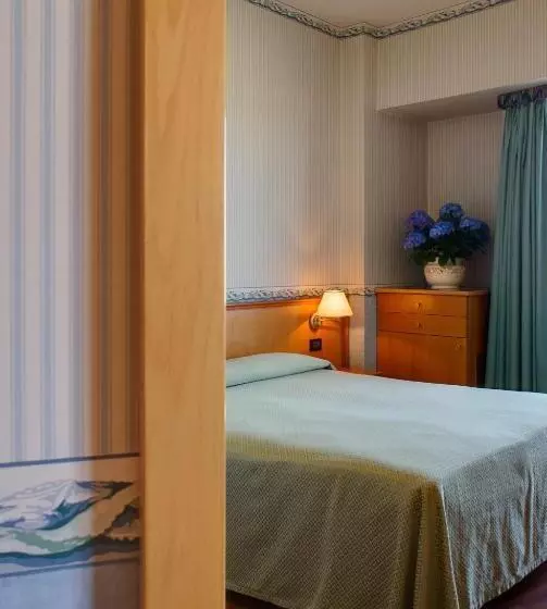 Fotos del hotel Palace:  19