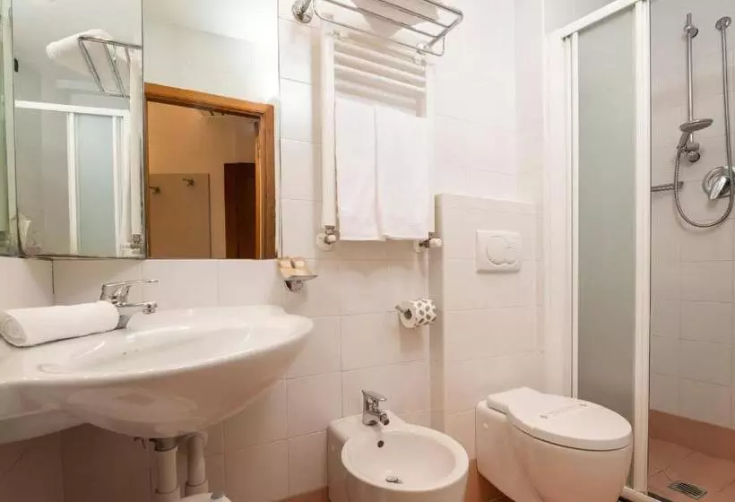 Fotos del hotel Palace:  4