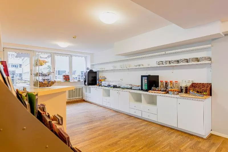 Fotos del hotel Mk Hotel Frankfurt:  8