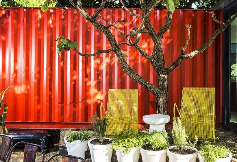 Fotos del hotel The Concierge Boutique Bungalows:  11