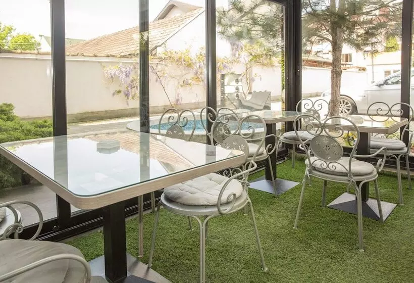 Fotos del hotel Garni Boutique Hotel Arta:  3