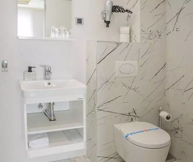 Fotos del hotel Garni Boutique Hotel Arta:  19