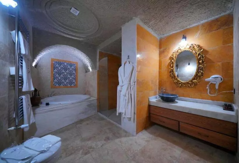 Fotos del hotel Holiday Cave Hotel:  21