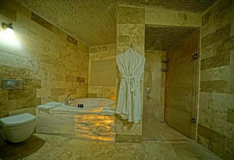 Fotos del hotel Holiday Cave Hotel:  9