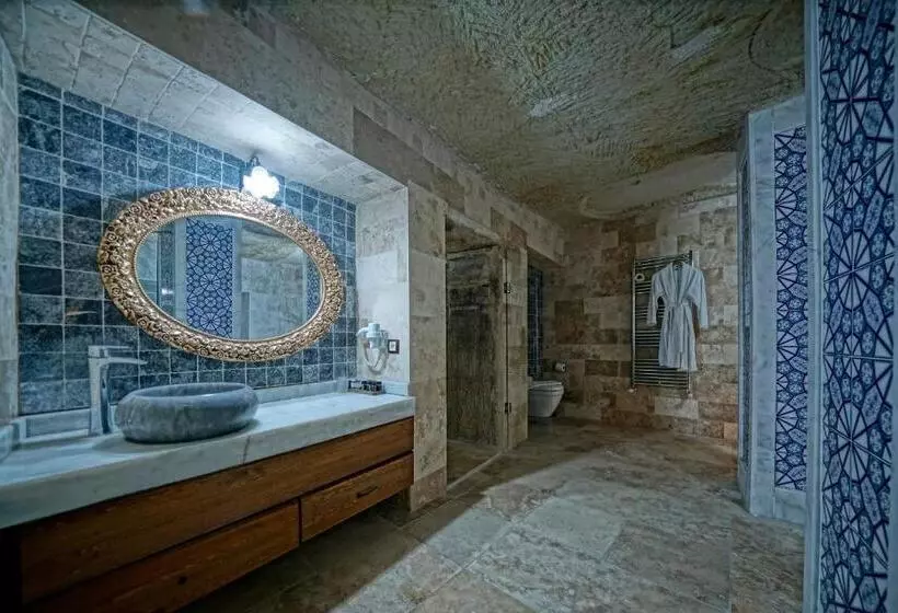 Fotos del hotel Holiday Cave Hotel:  14