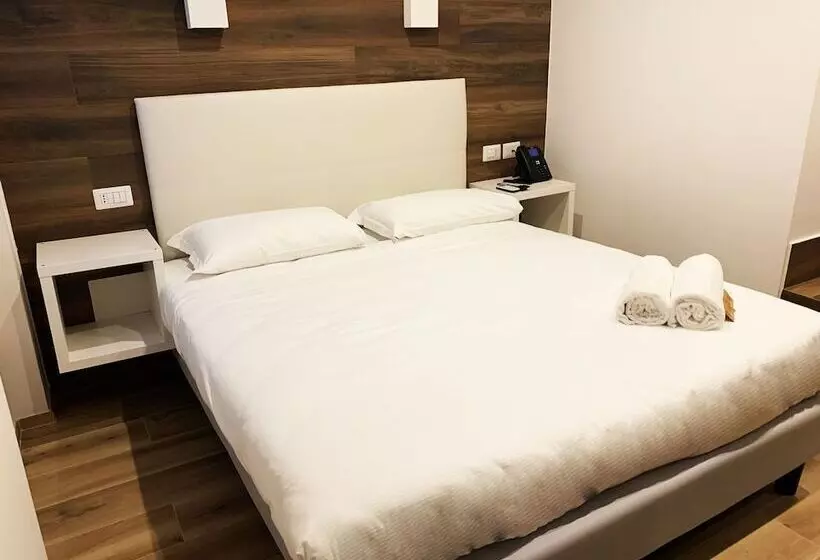 Fotos del hotel Fiorino Florence:  12