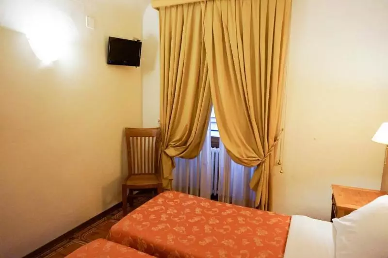 Fotos del hotel Fiorino Florence:  13