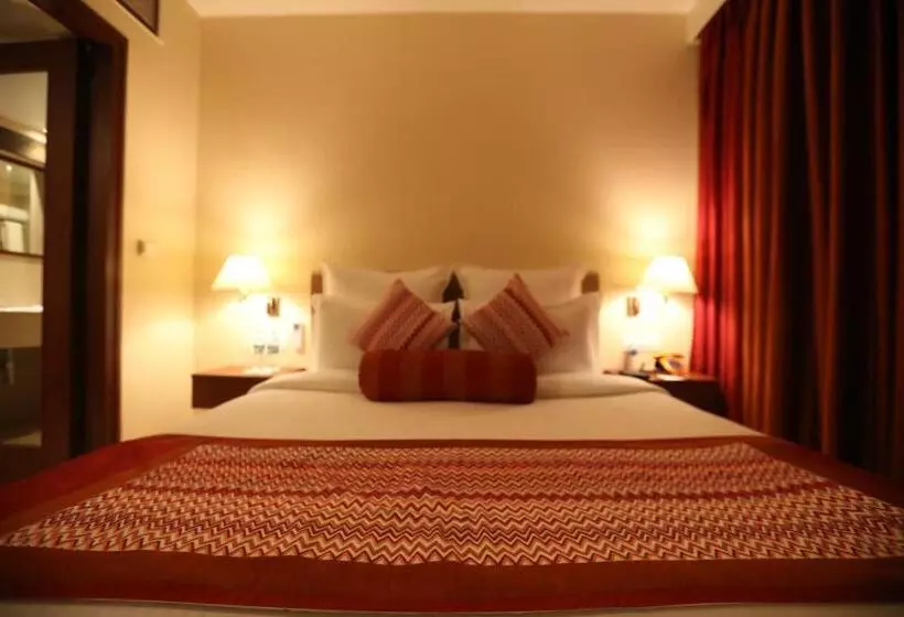 Fotos del hotel Guleria Kothi At Ganges:  22