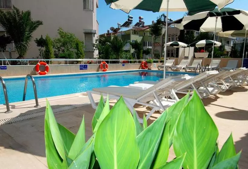 Fotos del hotel Lara Diamond:  12