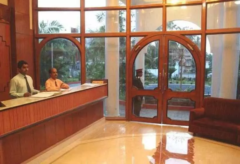 Fotos del hotel East Palace:  10