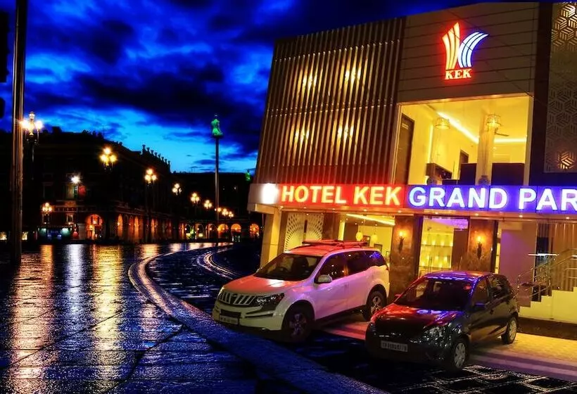 Fotos del hotel Kek Grand Park:  21