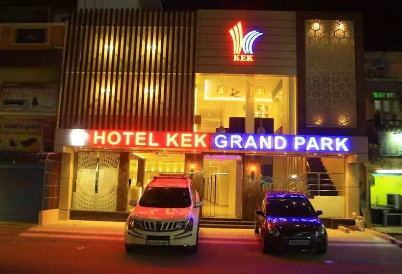 Fotos del hotel Kek Grand Park:  18