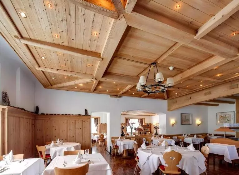 Fotos del hotel Parsenn:  4