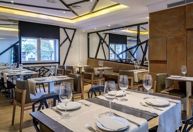 Fotos del hotel Neomagna Madrid:  14