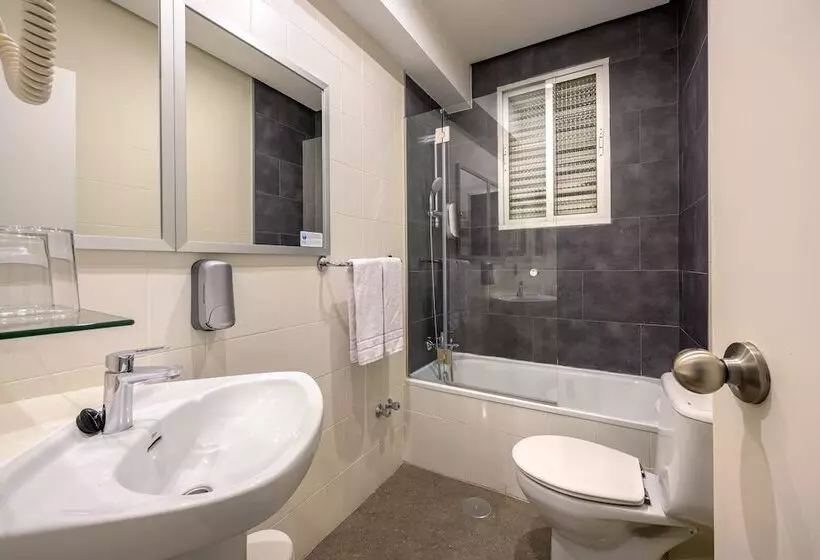 Fotos del hotel Neomagna Madrid:  10