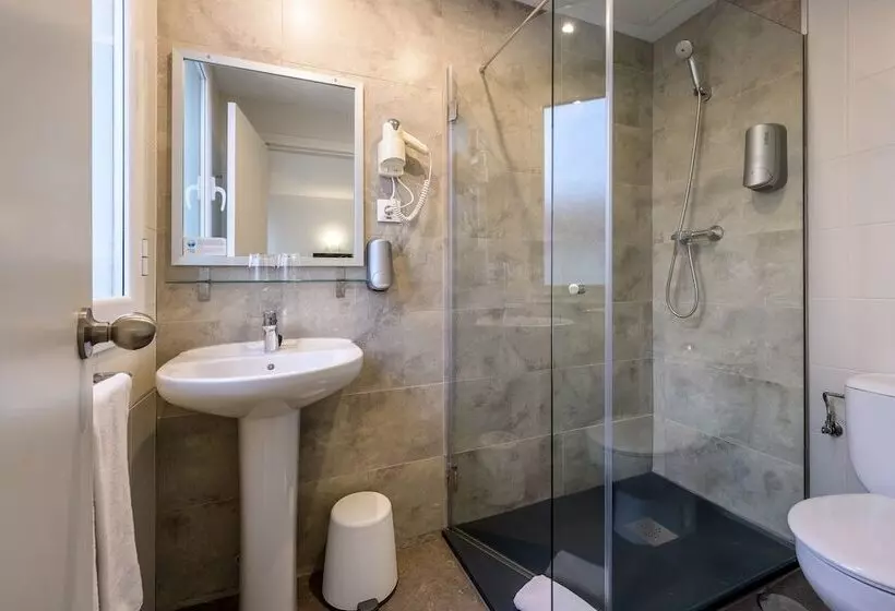 Fotos del hotel Neomagna Madrid:  15