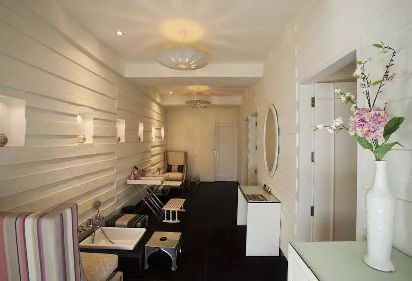 Fotos del hotel Escape Hotel & Spa:  2