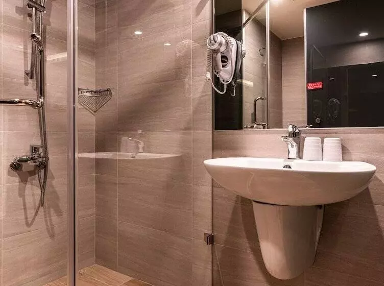 Fotos del hotel Quarantine   Fish  Kaohsiung:  15