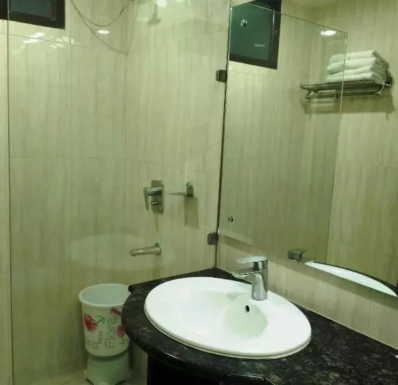 Fotos del hotel Sohi Residency:  5