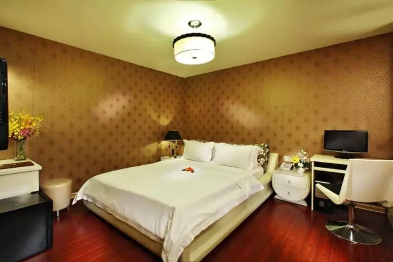 Fotos del hotel The White  8a Thai Van Lung:  20