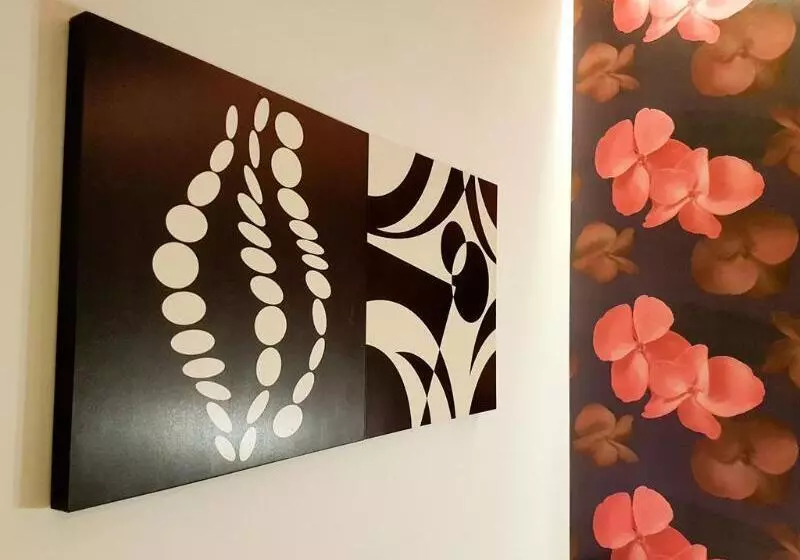 Fotos del hotel The White  8a Thai Van Lung:  10