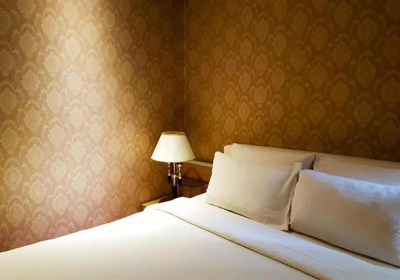 Fotos del hotel The White  8a Thai Van Lung:  23