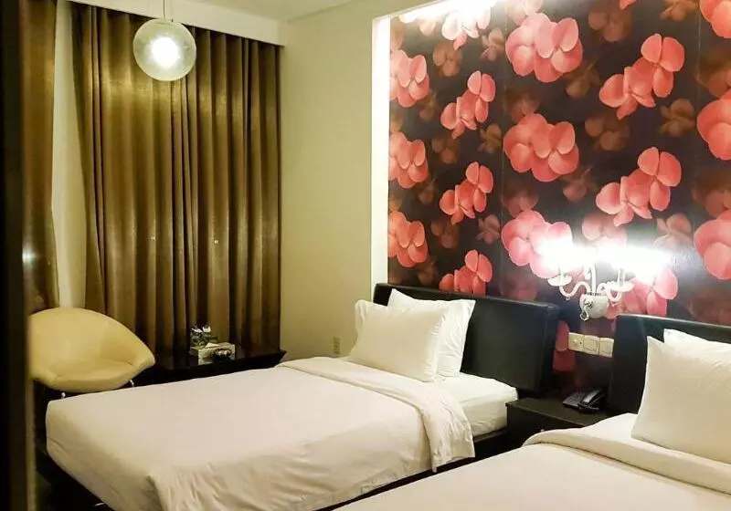 Fotos del hotel The White  8a Thai Van Lung:  11