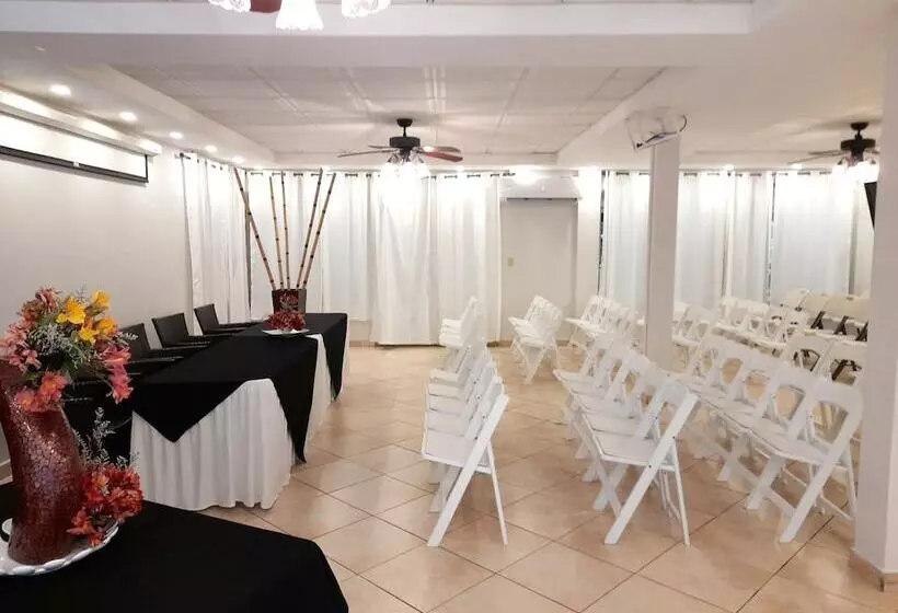 Fotos del hotel Valle Del Rio:  10