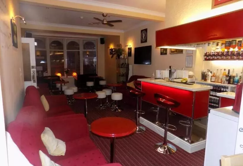 Fotos del hotel The Norwood:  4