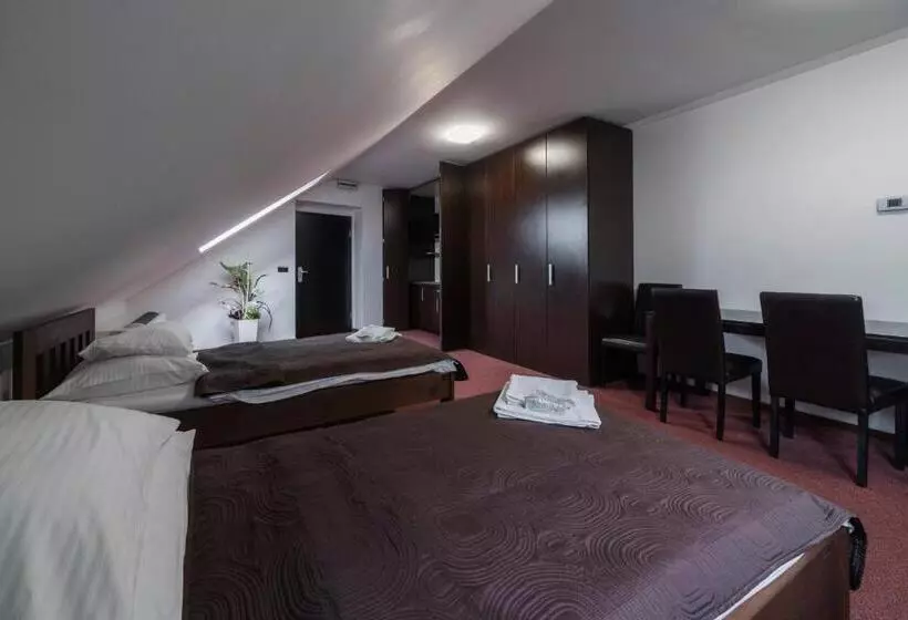 Fotos del hotel Astory:  11