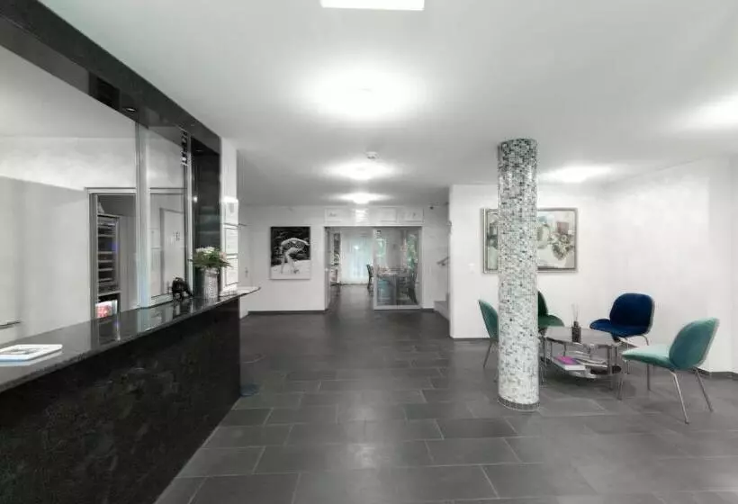 Fotos del hotel Birsighof Basel City Center:  2