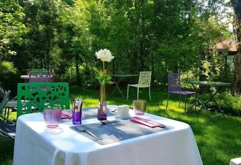 Fotos del hotel Villa Chambers N Charm:  9