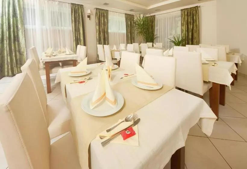 Fotos del hotel Zielony:  2