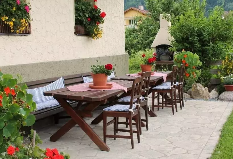 Fotos del hotel Komfortbauernhof Zittrauerhof:  8