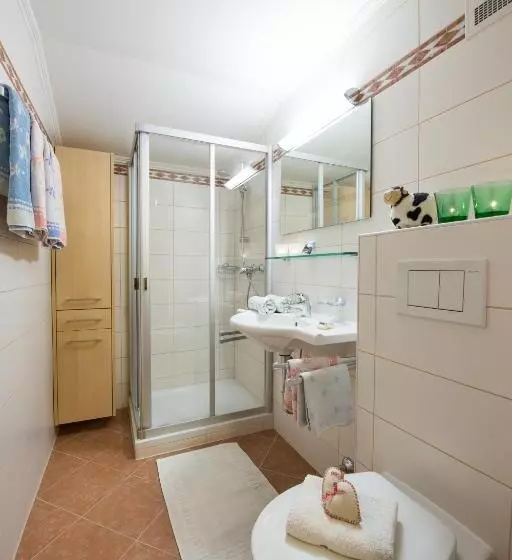 Fotos del hotel Komfortbauernhof Zittrauerhof:  4