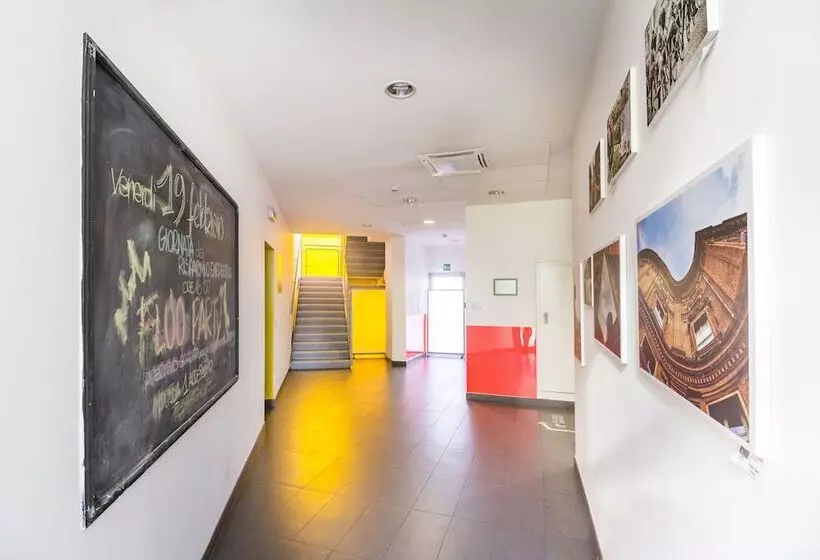 Fotos del hotel Sharing:  3