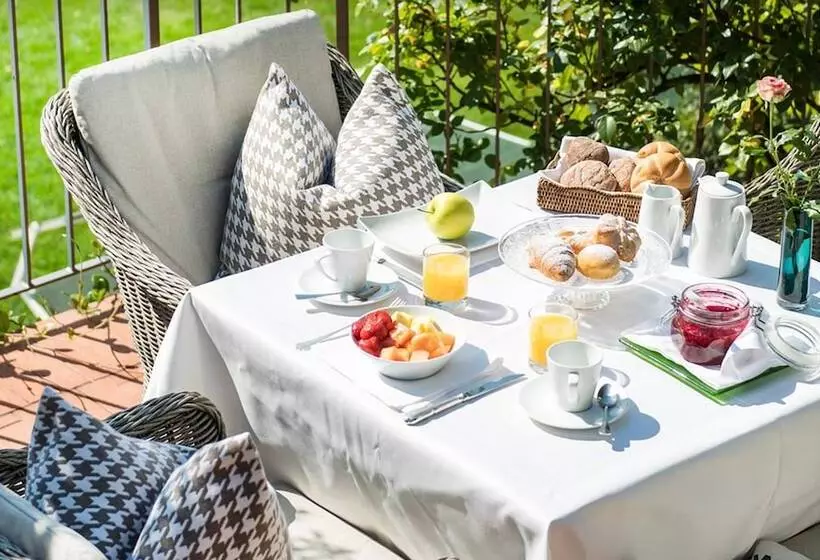 Fotos del hotel Pienzenau Am Schlosspark:  3