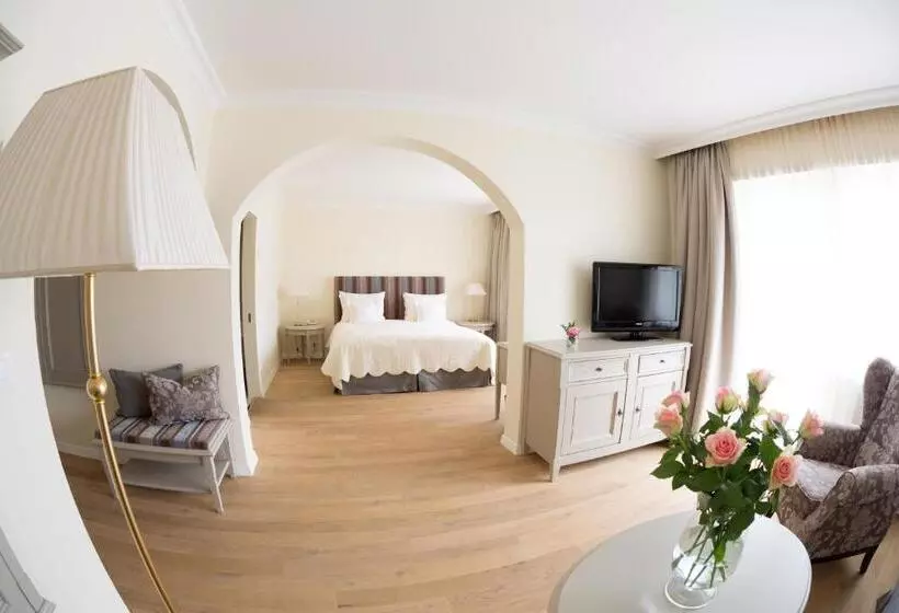 Fotos del hotel Pienzenau Am Schlosspark:  16