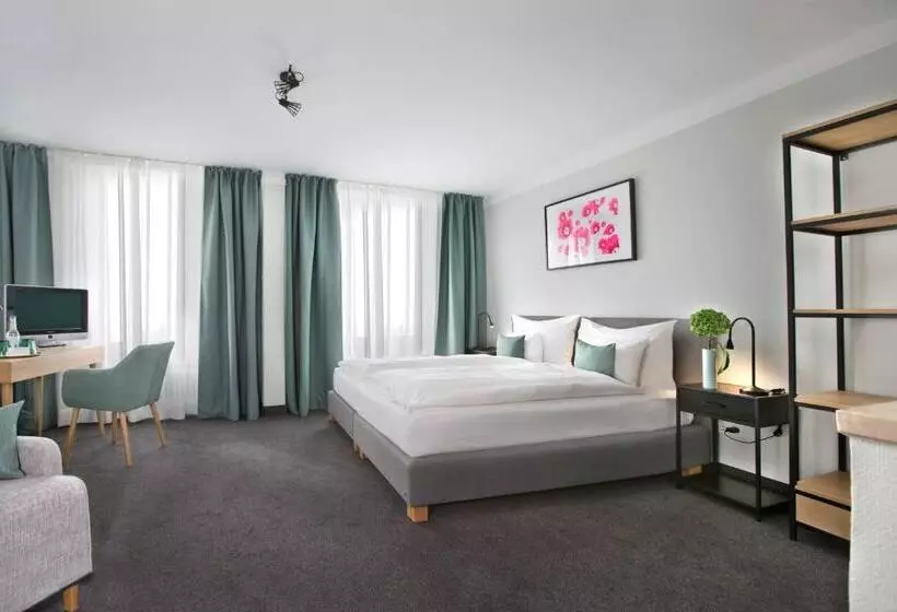 Fotos del hotel Rotkreuzplatz:  16