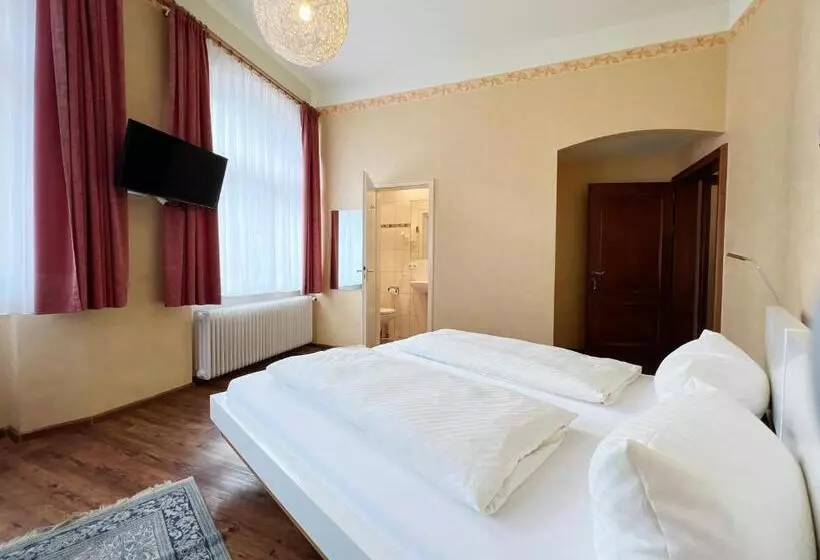 Fotos del hotel Kühler Krug:  17