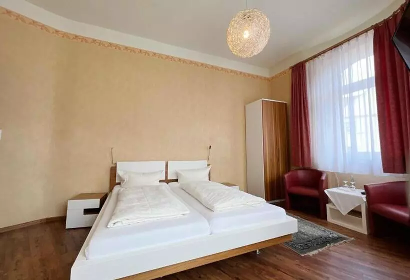 Fotos del hotel Kühler Krug:  15